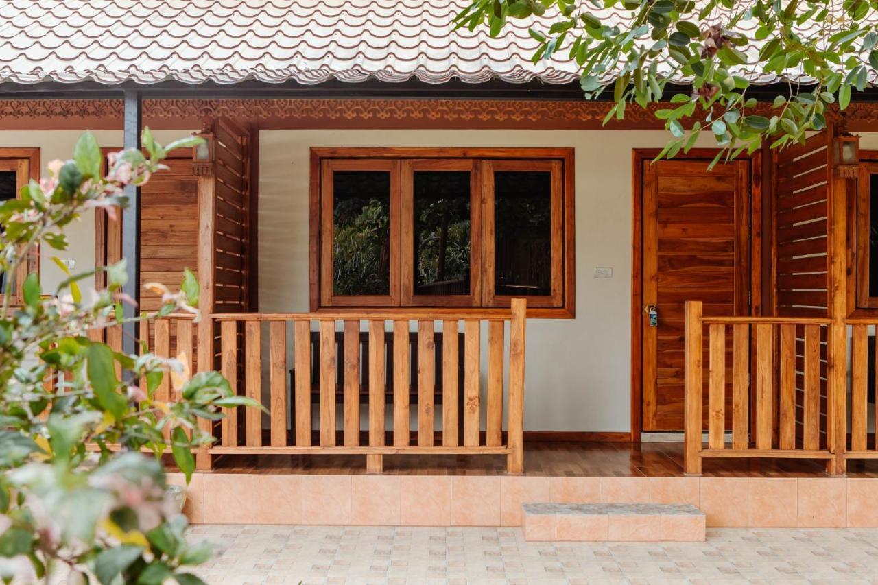 Baan Maneekan Sukhothaï Extérieur photo